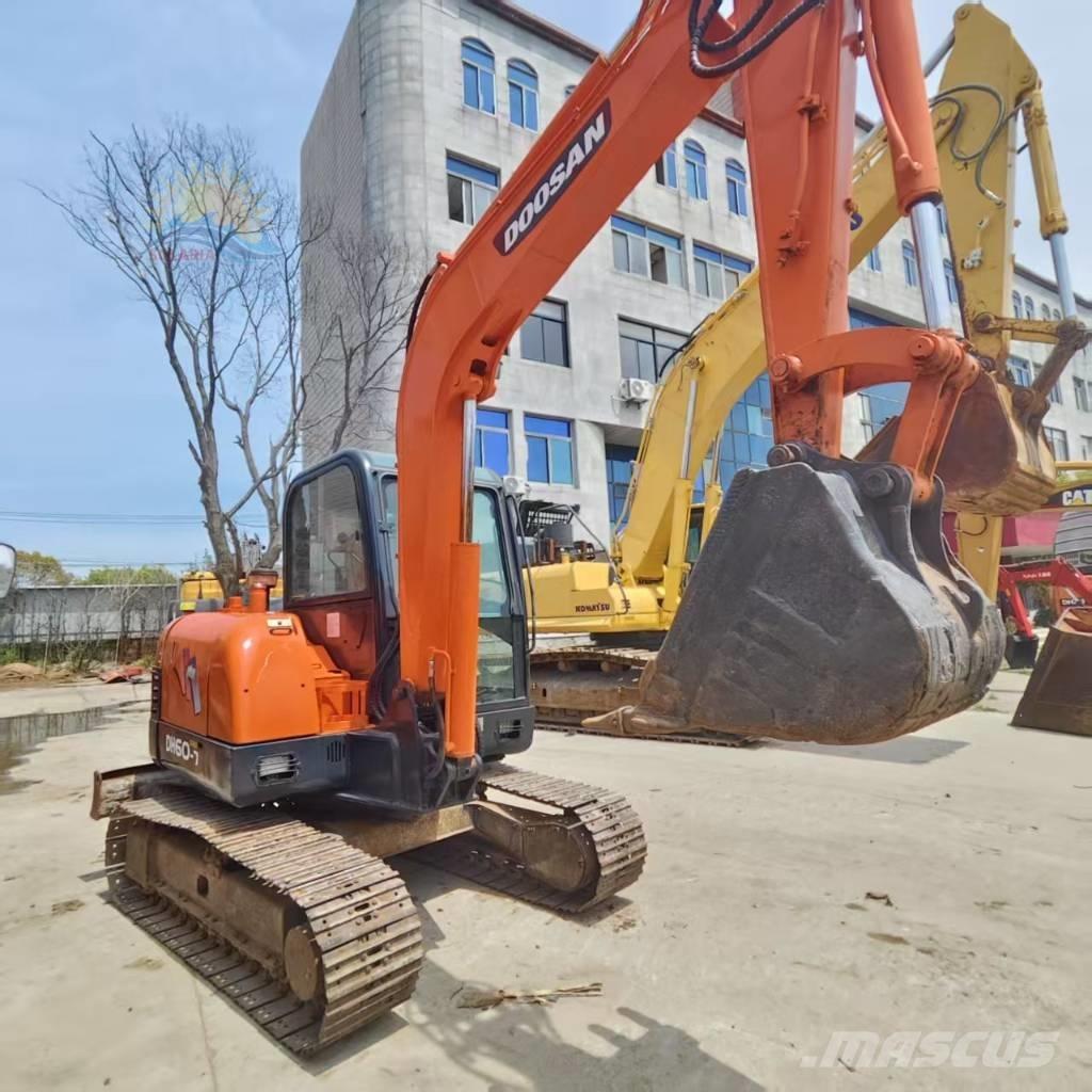 Doosan DH 60-7 Mini excavators < 7t