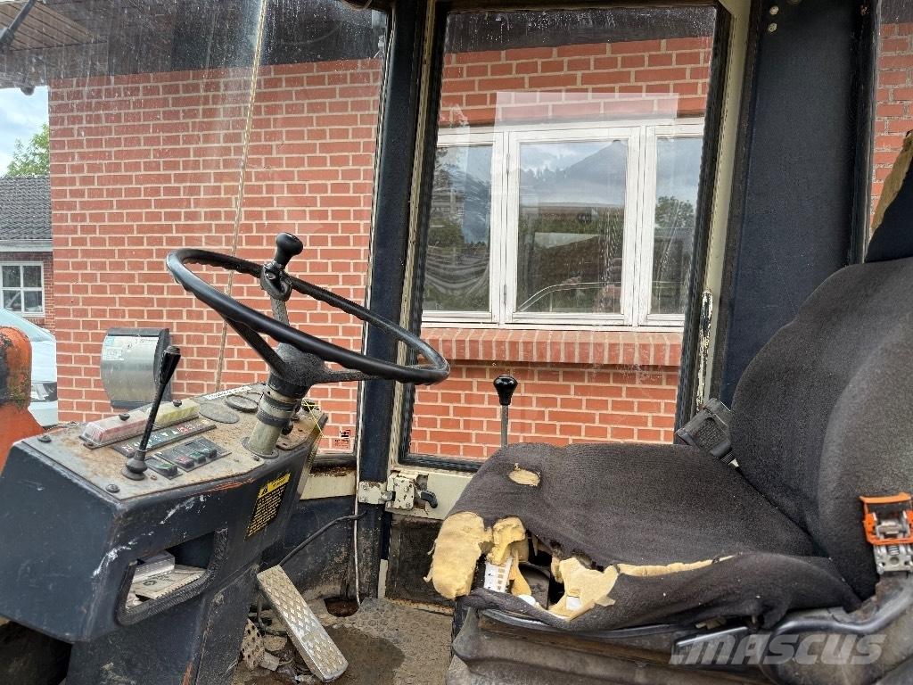 Schaeff SKL 821 Wheel loaders