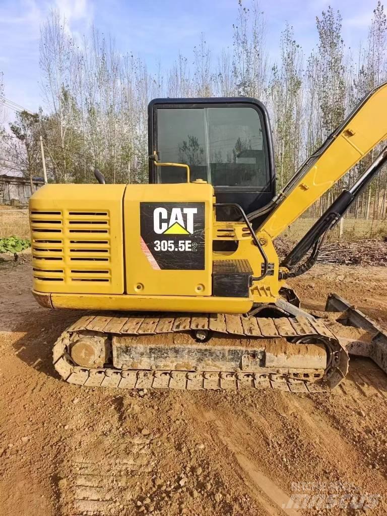 CAT 305.5 E2 Mini excavators < 7t