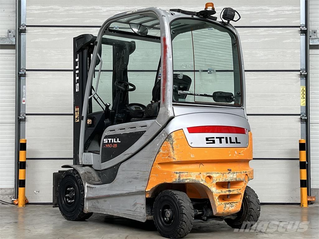 Still RX60-25 Electric forklift trucks