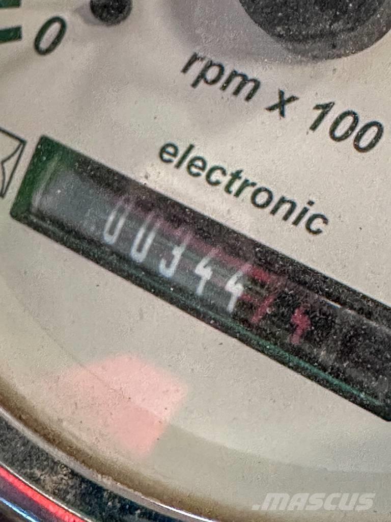 Avant 528 Multi purpose loaders