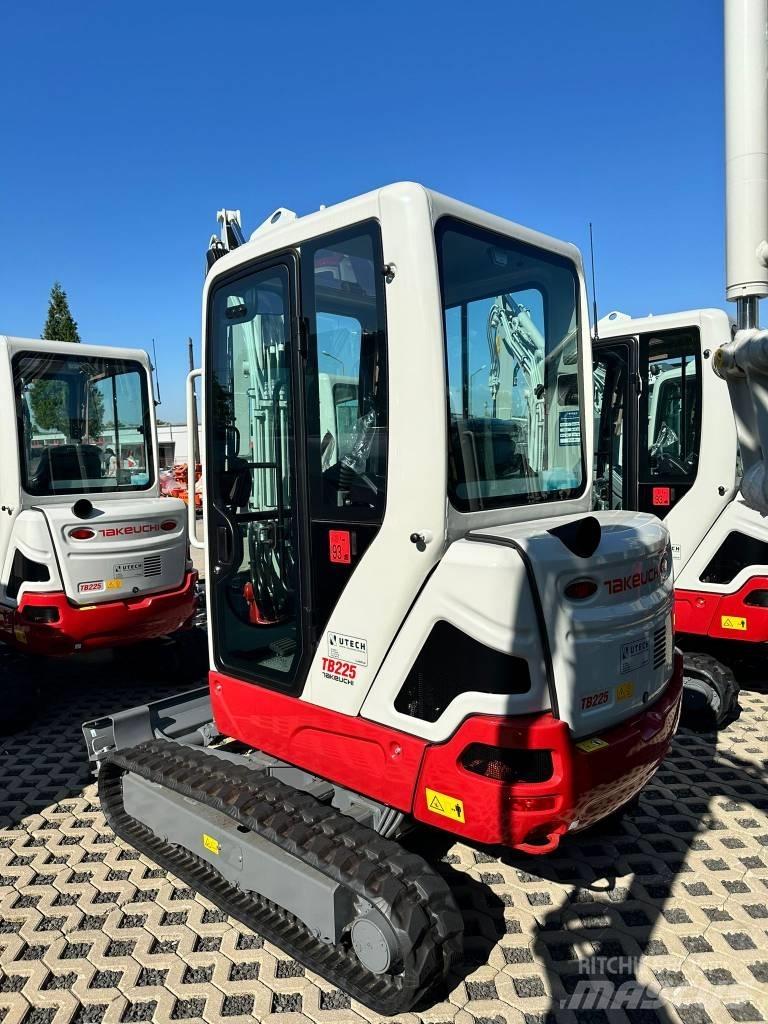 Takeuchi TB225 V3 Mini excavators < 7t
