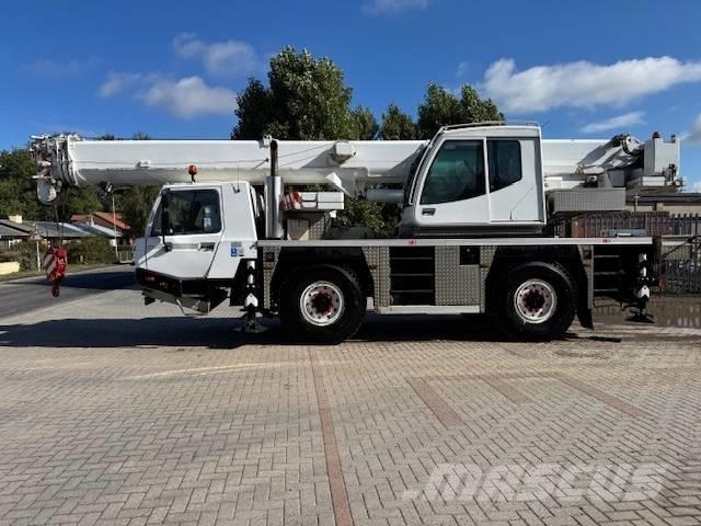 Tadano ATF 40-2 All terrain cranes