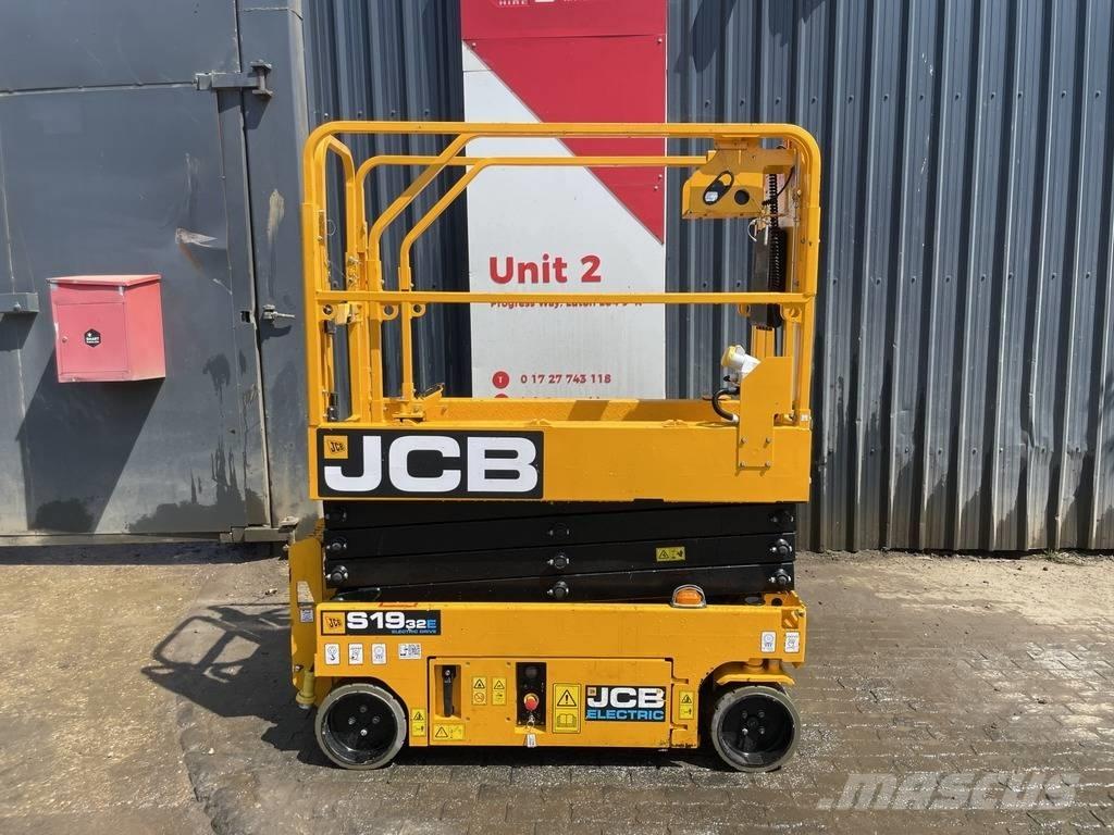 JCB S1932 EDRV Scissor lifts