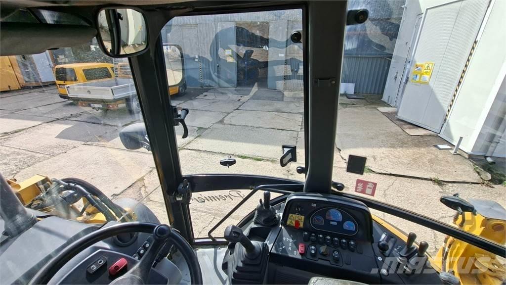 CAT 432 E 4X4 Other