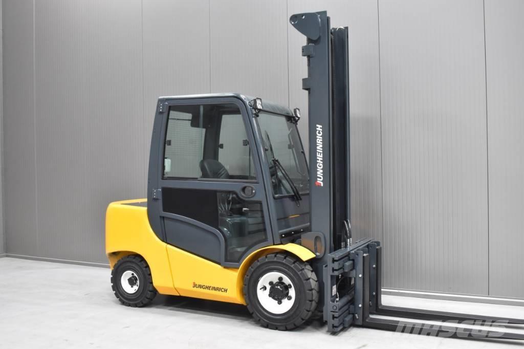 Jungheinrich DFG 435 Diesel trucks