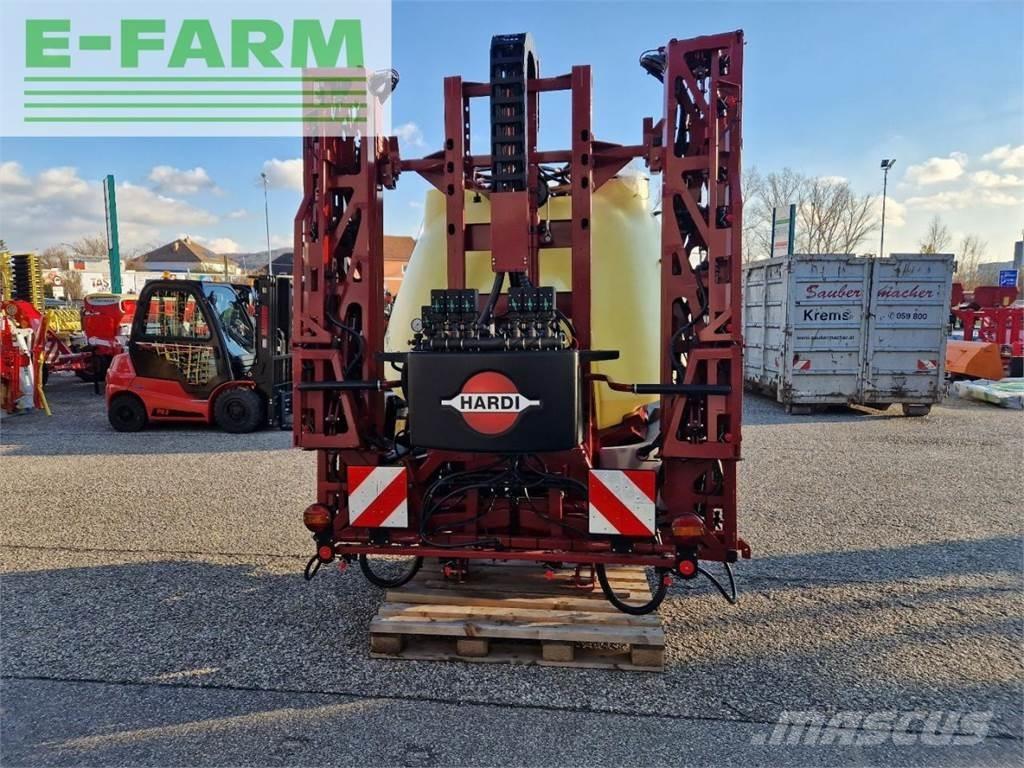 Hardi Mega 12 Trailed sprayers