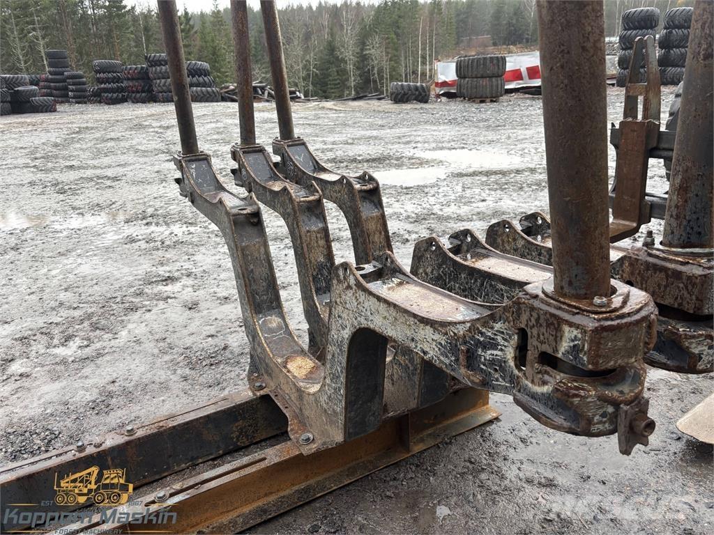 Komatsu 845 Other components