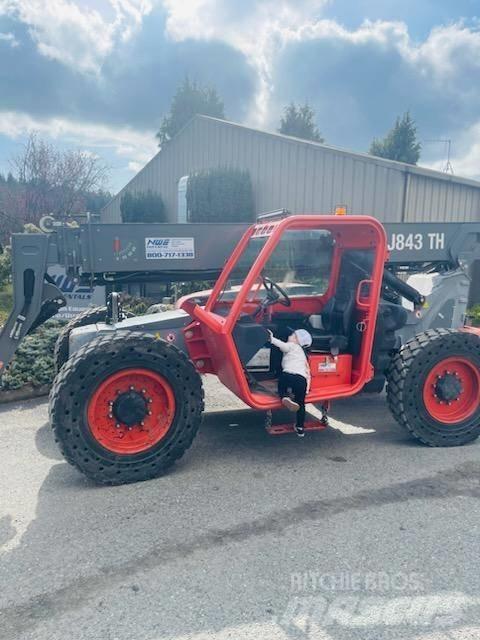 SkyJack SJ 843 Rough terrain truck