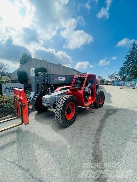 SkyJack SJ 843 Rough terrain truck