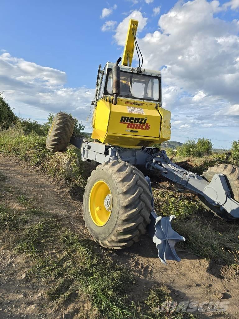 Menzi Muck A71 Wheeled excavators