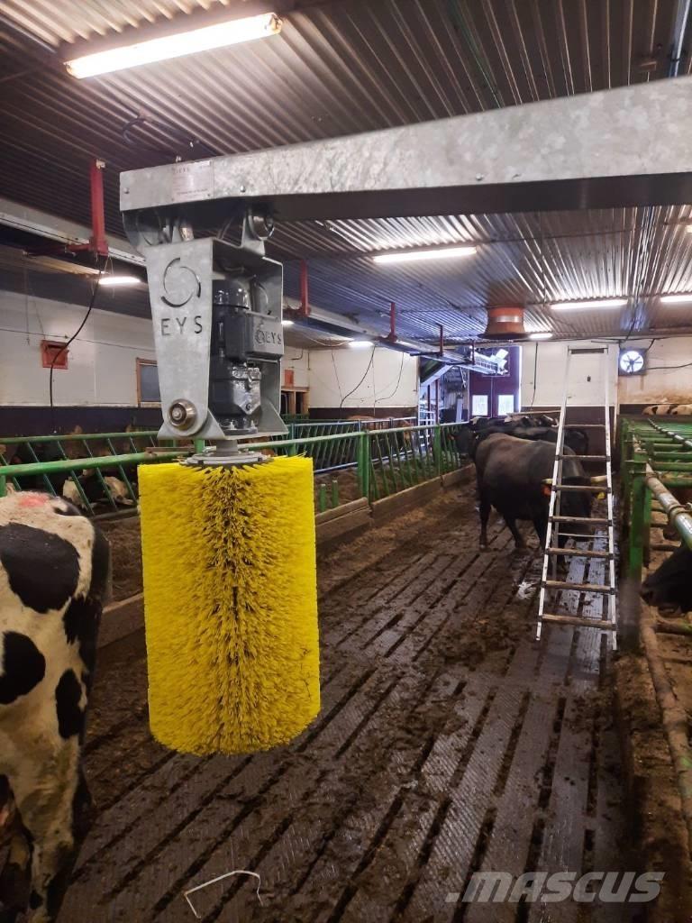  EYS - Kubørste Other farming machines