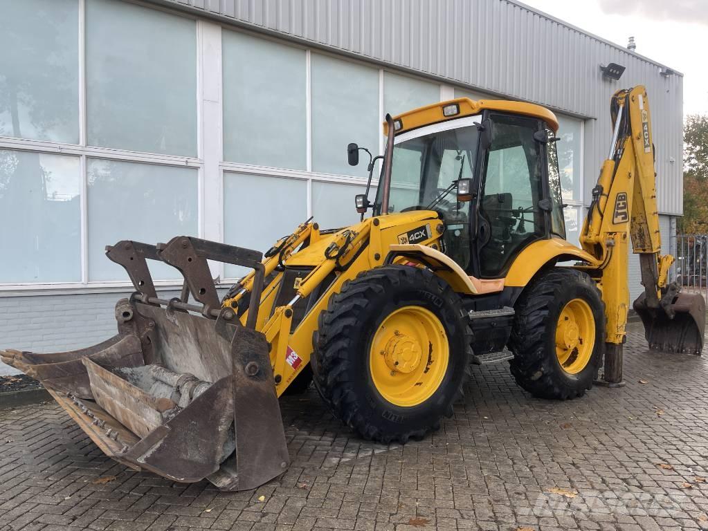 JCB 4 CX    2005 TLB's