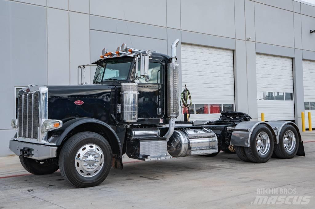 Peterbilt 388 Truck Tractor Units