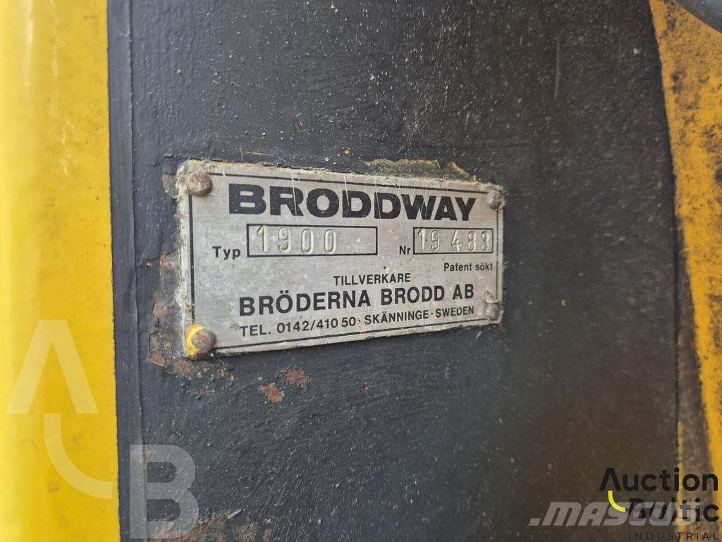 Broddway 1900 Sweepers