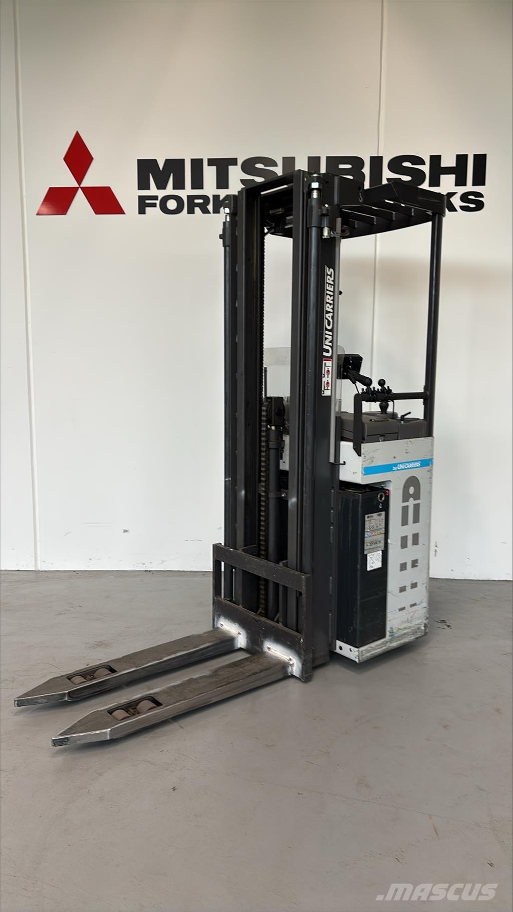 Atlet A160 Self propelled stackers