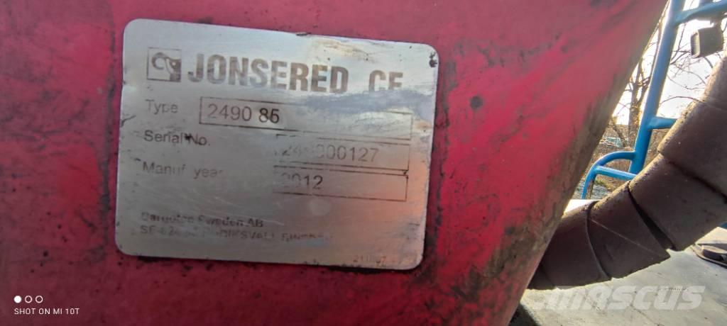 Jonsered 2490 Timber cranes