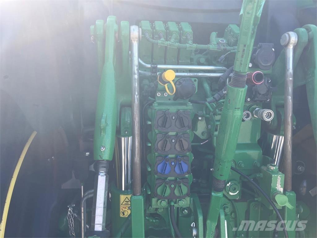 John Deere 6R 155 Tractors