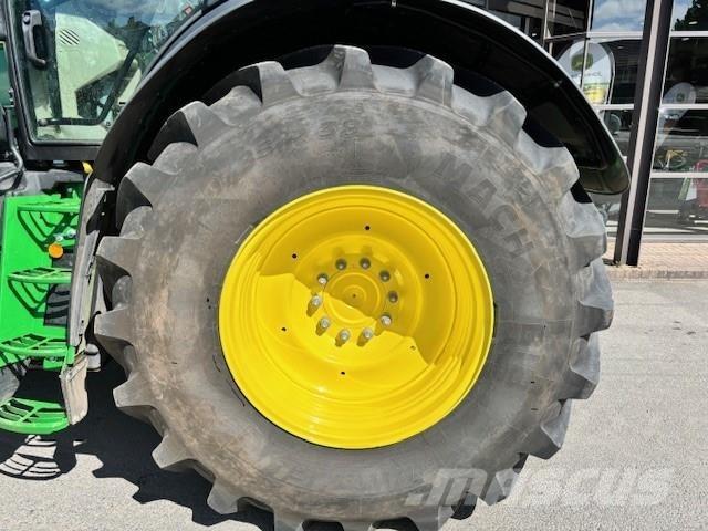John Deere 6R 250 Tractors