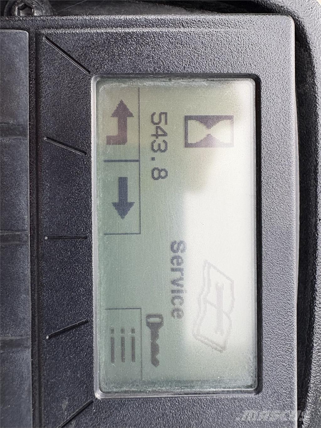 John Deere 7700A Walk-behind mowers