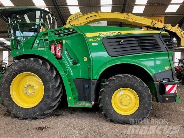 John Deere 9600 Self-propelled foragers
