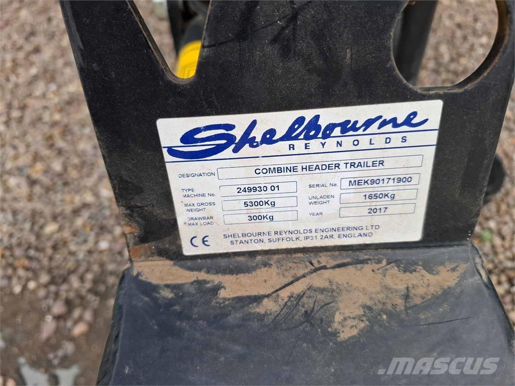 John Deere T670i Combine harvesters