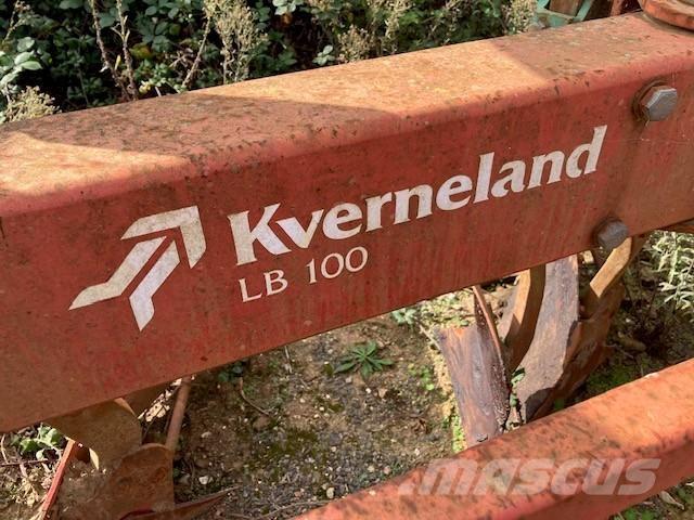 Kverneland LB100 Reversible ploughs