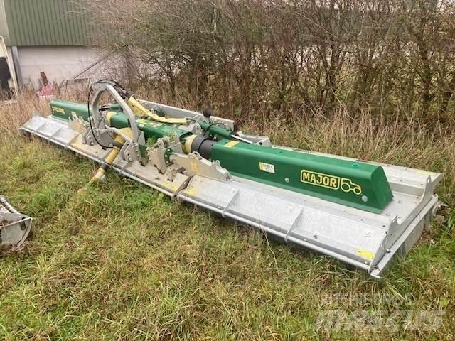 Weeks 5T tipping trailer Other farming trailers