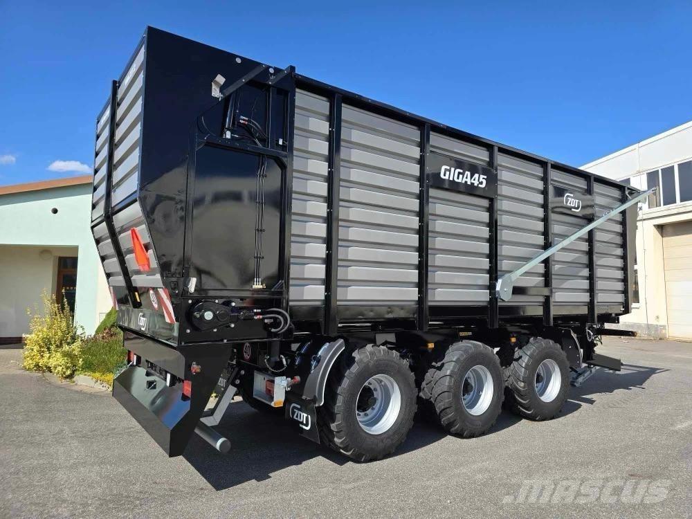 ZDT Giga45 Other farming trailers