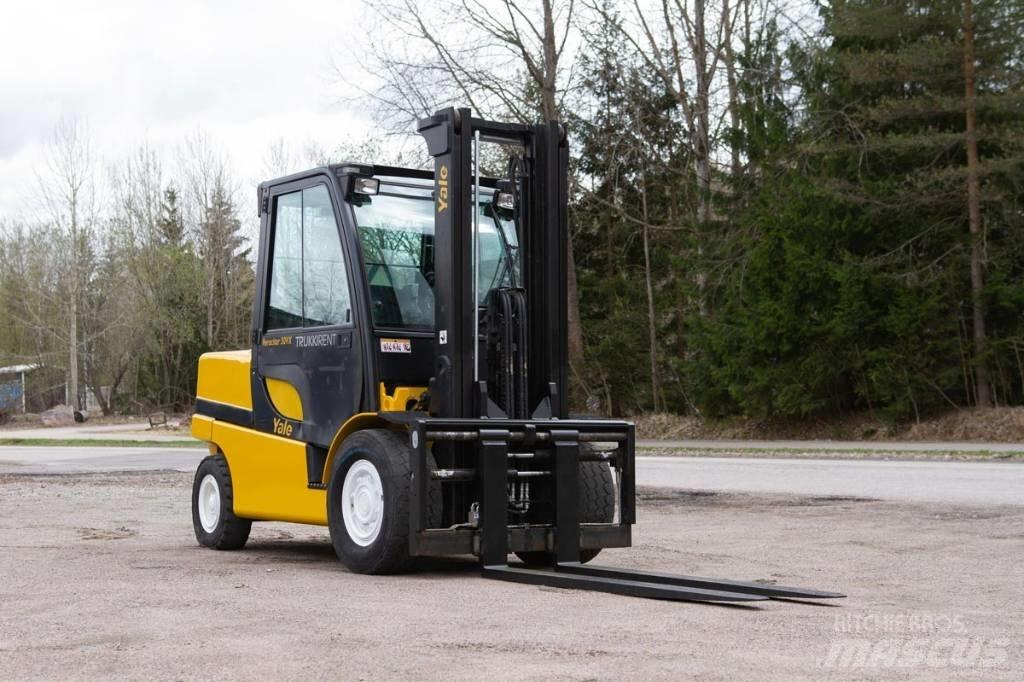 Yale GDP50VX Diesel trucks