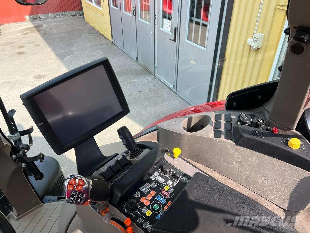 Case IH Puma 220 CVX Tractors