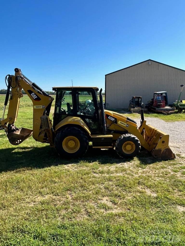 CAT 420 F2 ST TLB's