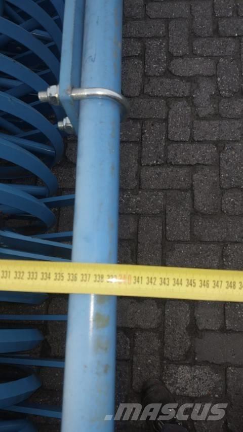 Lemken Kristall 9 Cultivators