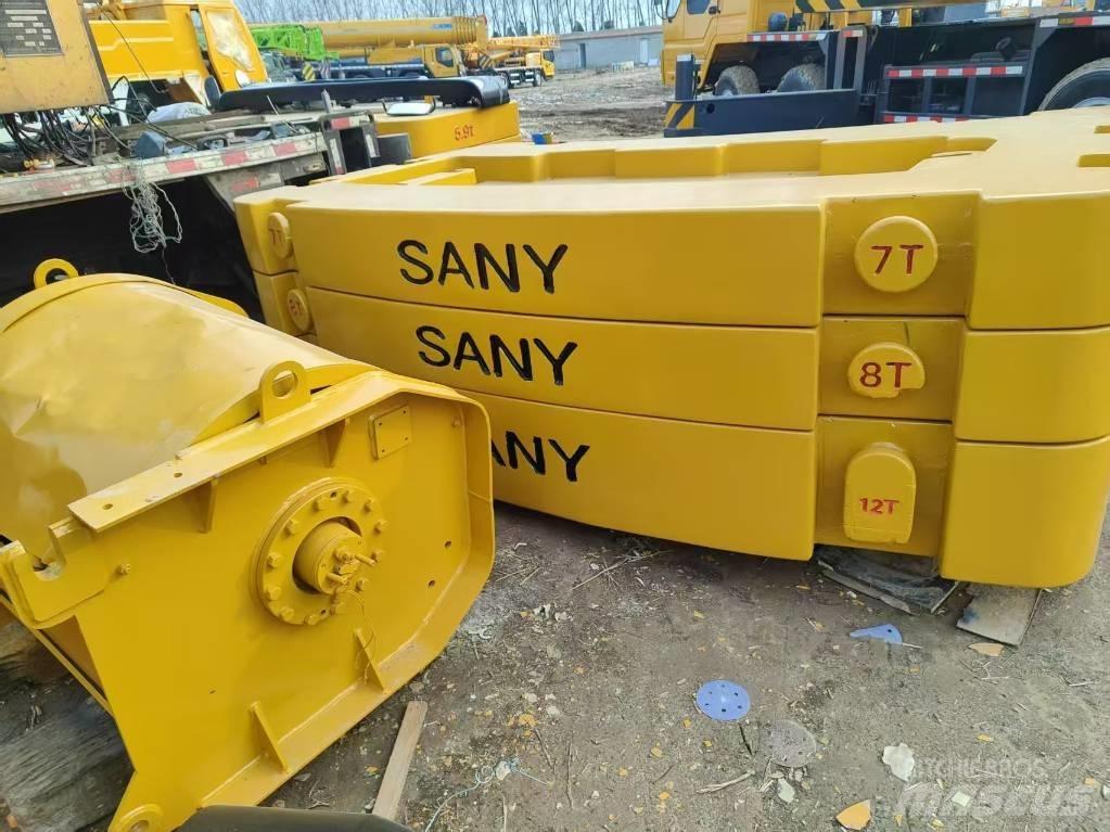 Sany STC 1300 All terrain cranes