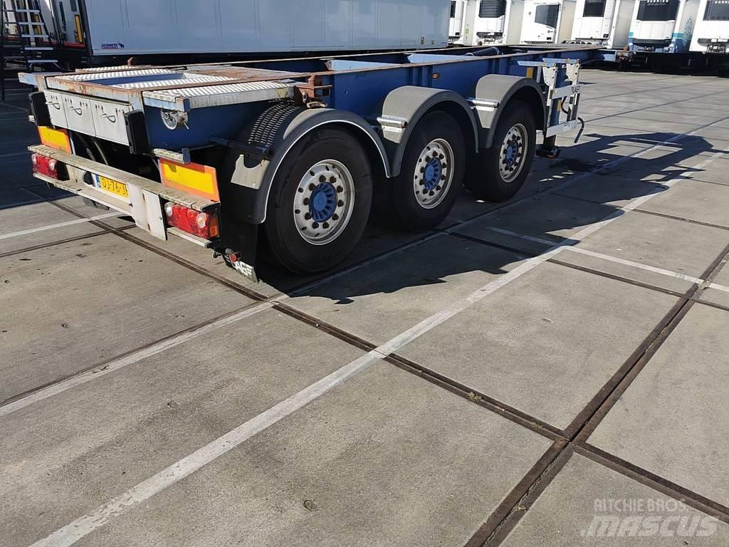 LAG O-3-39 CD Containerframe/Skiploader semi-trailers