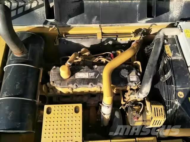CAT 324 Crawler excavators