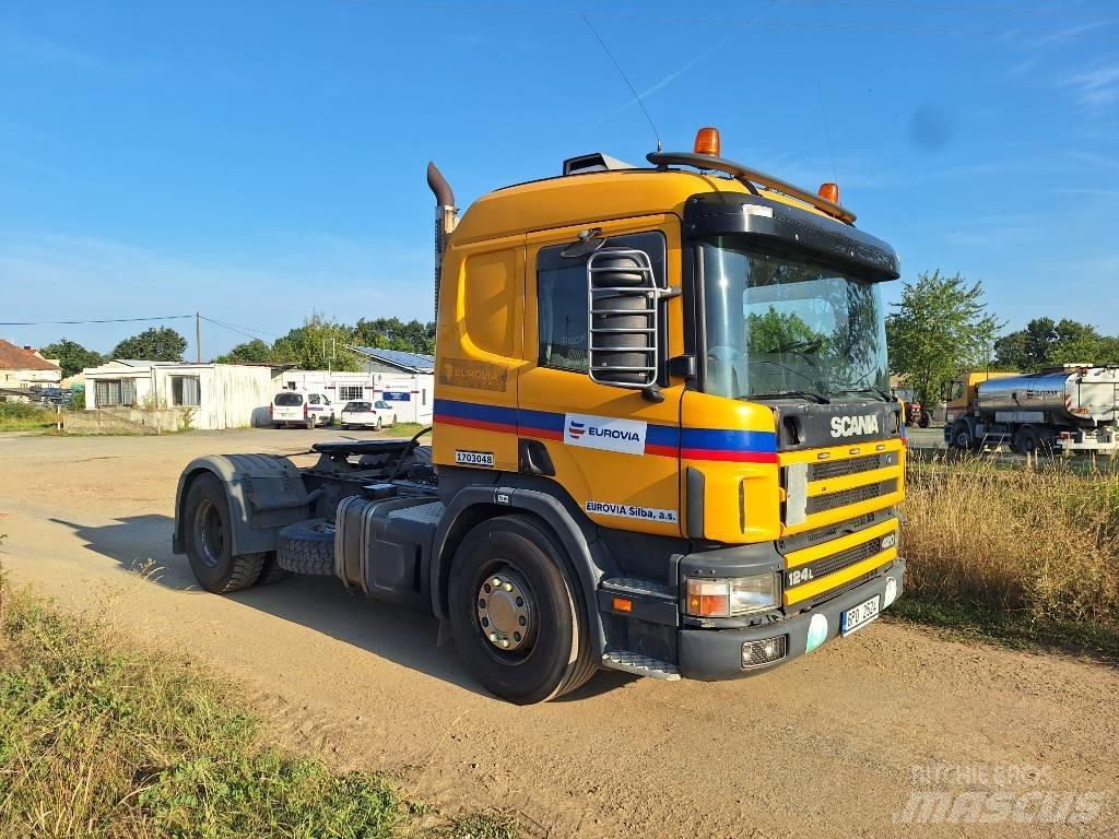 Scania P124LA4X2NA Truck Tractor Units