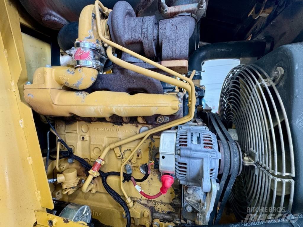 CAT 432 D TLB's