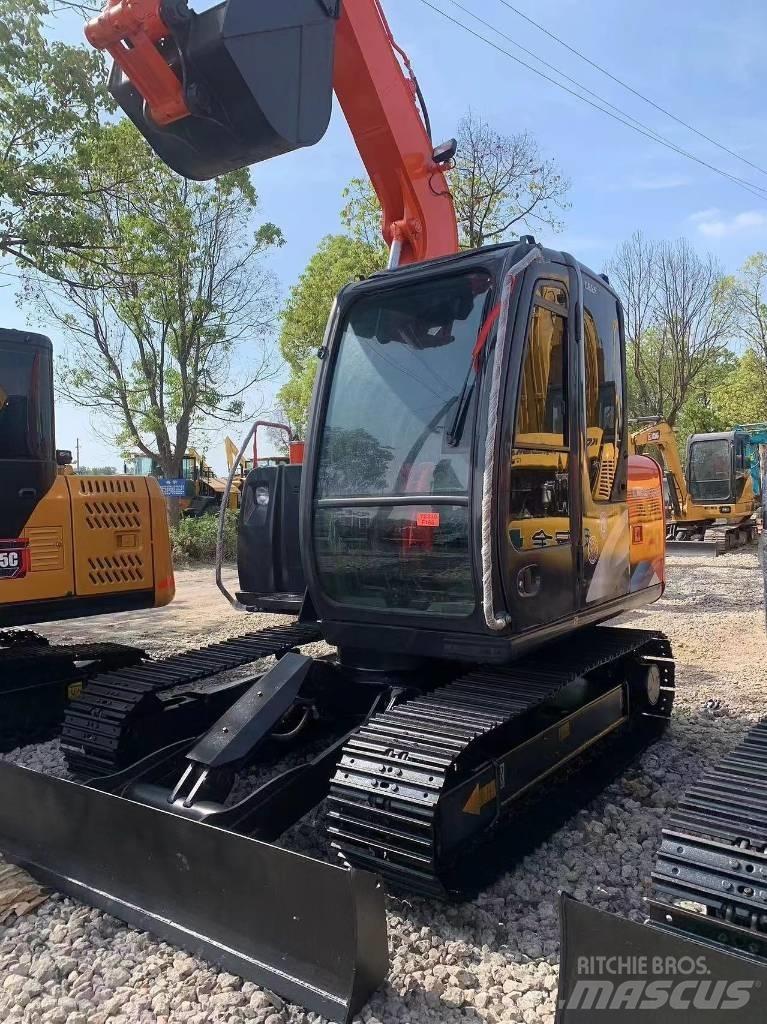 Hitachi ZX 70 Crawler excavators