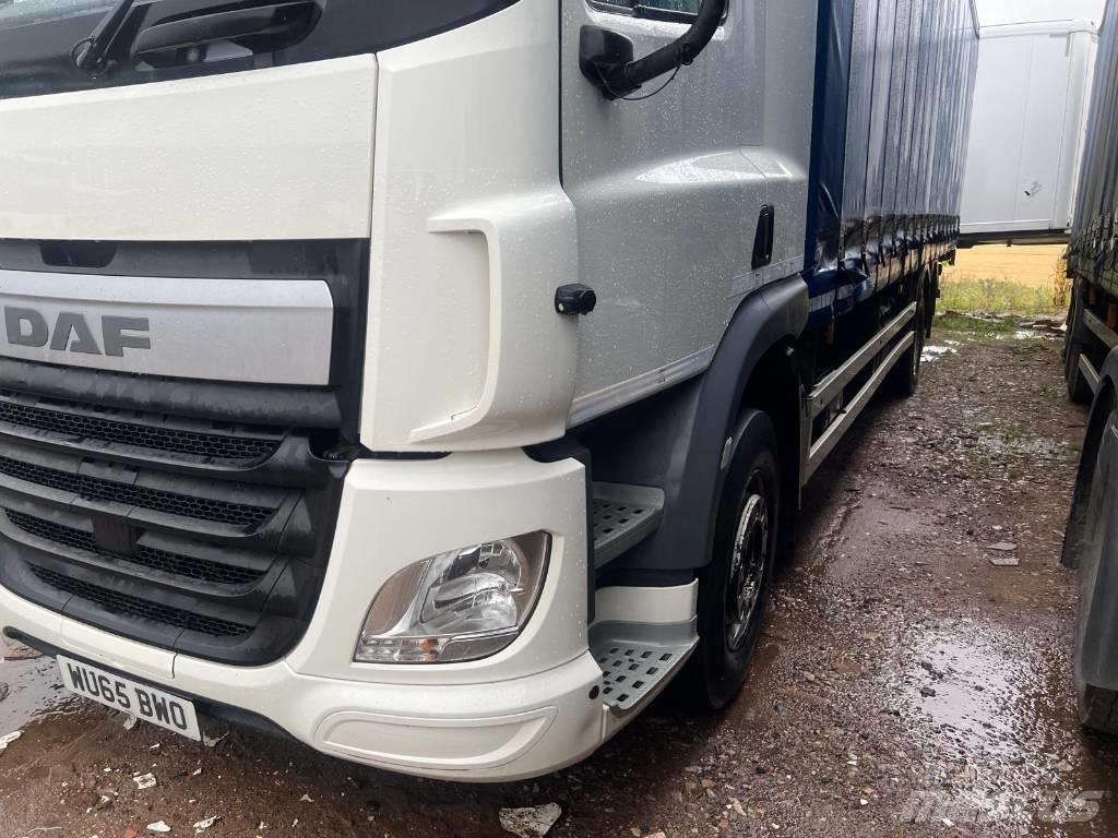 DAF CF 330 Tautliner/curtainside trucks