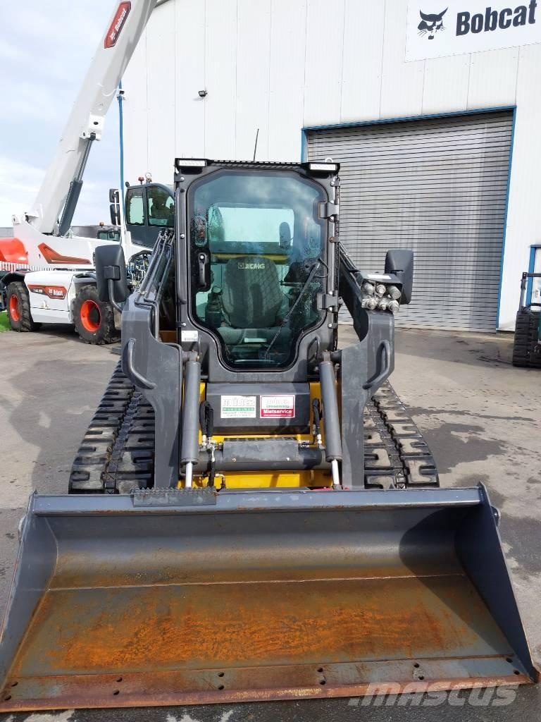 XCMG XC7-TV12 Crawler FEL's