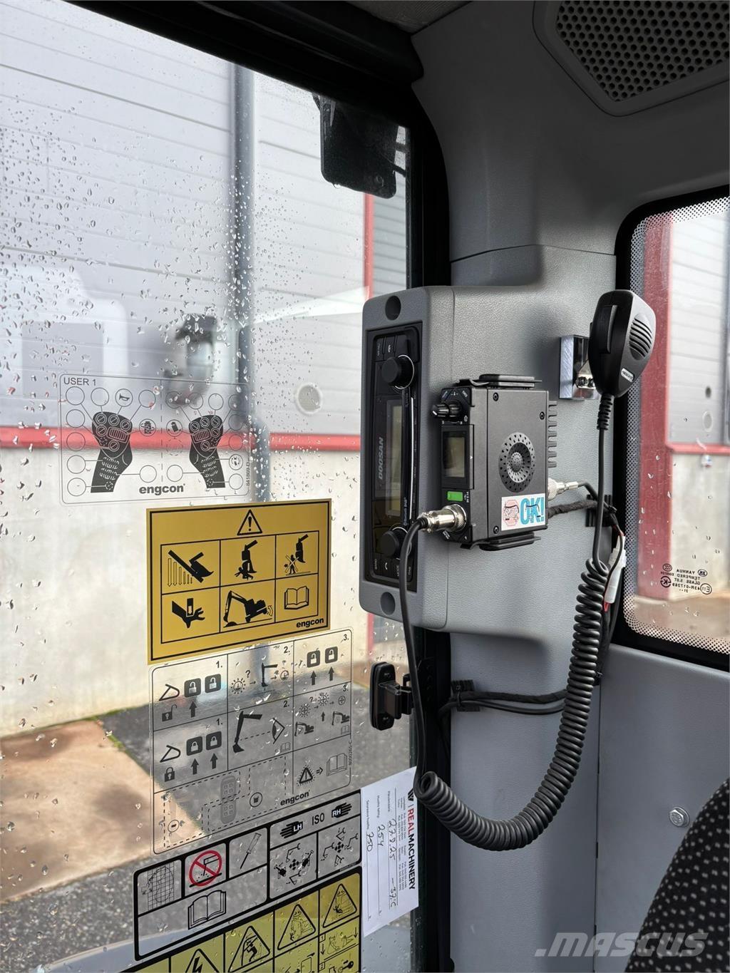 Doosan DX27Z-7 Mini excavators < 7t