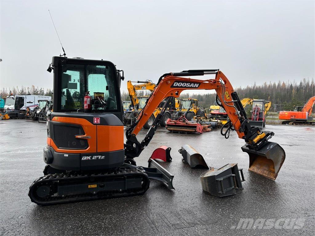Doosan DX27Z-7 Mini excavators < 7t