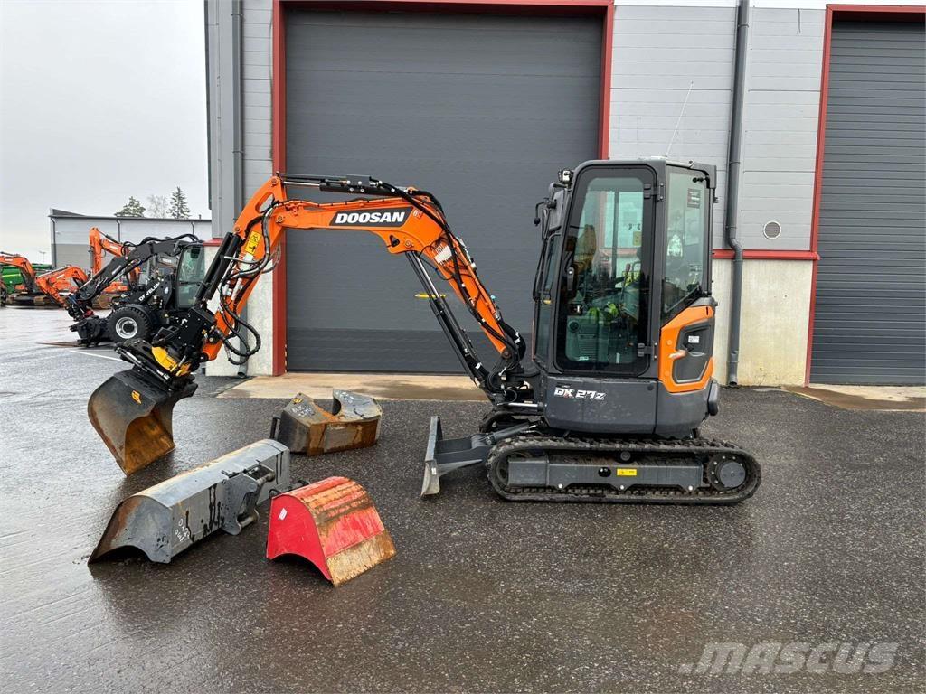 Doosan DX27Z-7 Mini excavators < 7t