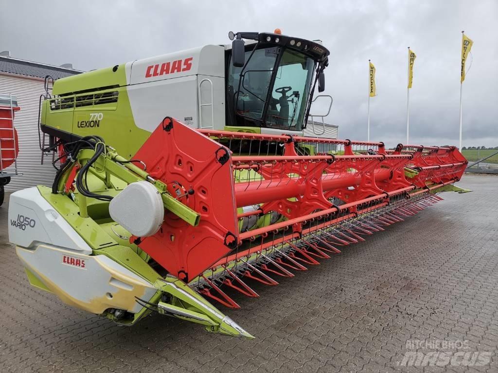 CLAAS Lexion 770 TT Combine harvesters