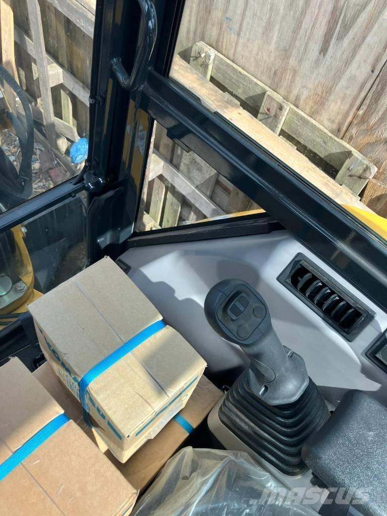 Komatsu PC 26 MR Mini excavators < 7t