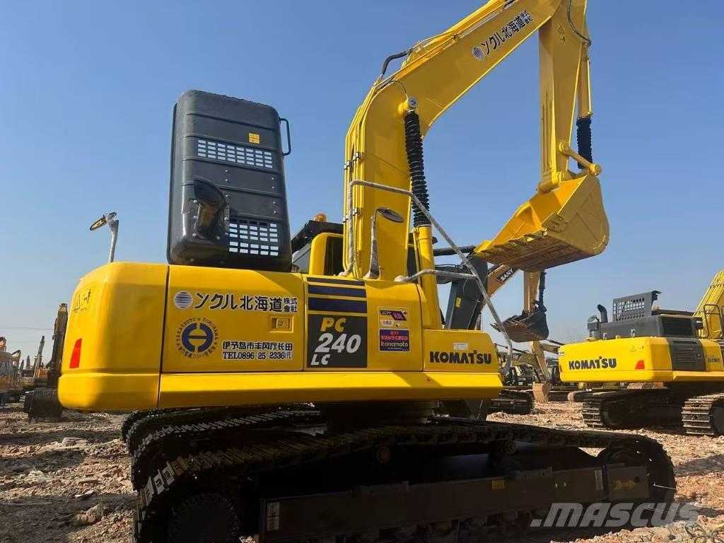 Komatsu PC 240 Crawler excavators