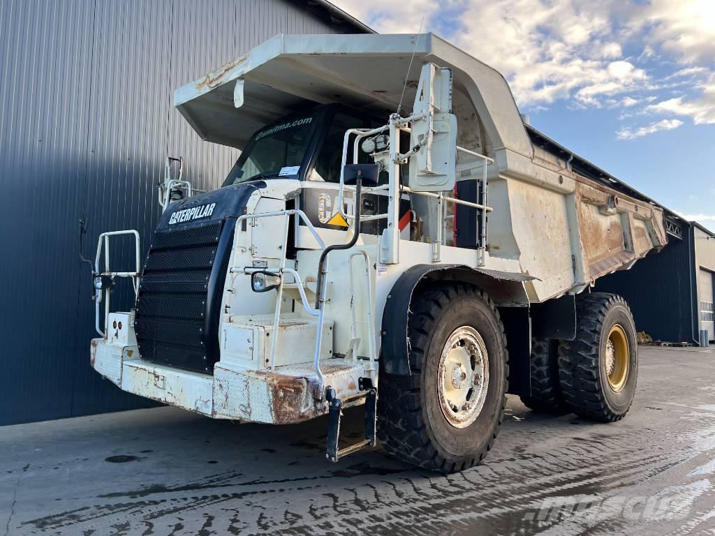 CAT 772 Rigid dump trucks