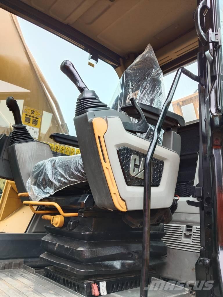 CAT 330 GC Crawler excavators