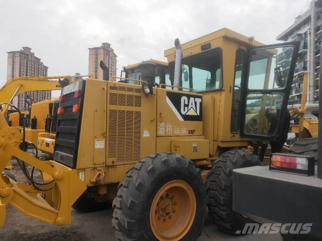 CAT 140K Graders
